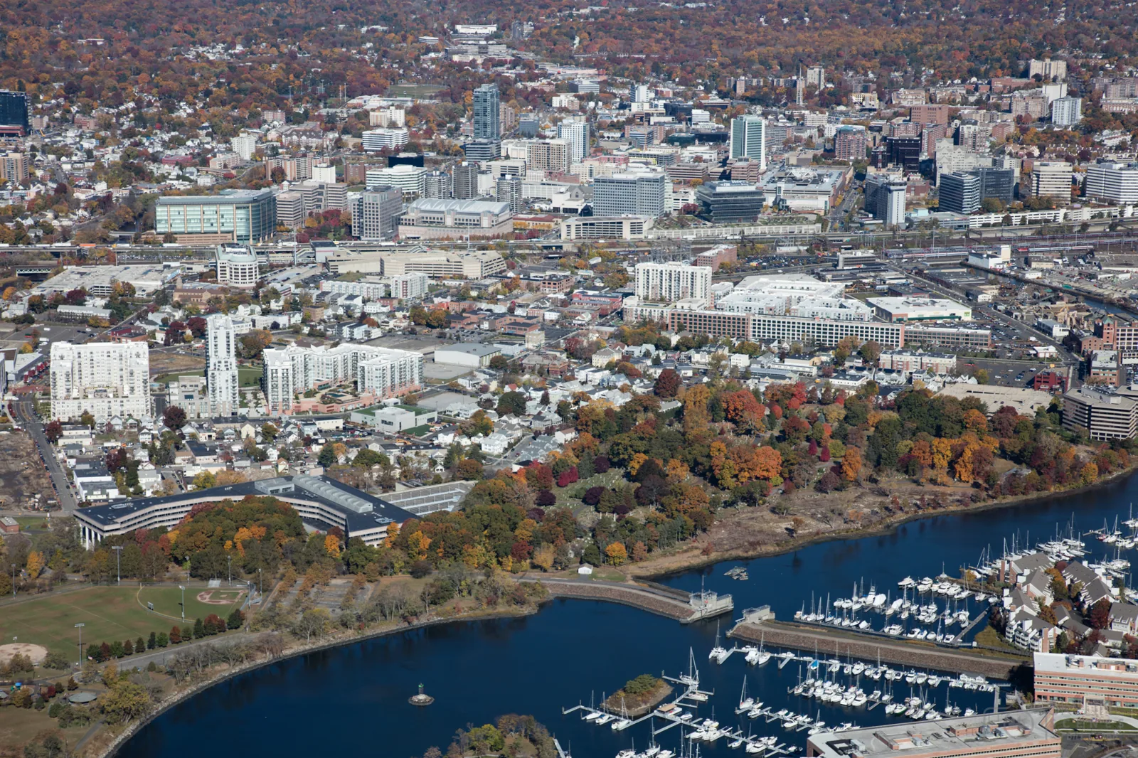 Commercial Roofing in Glenbrook, Stamford, CT Commercial Roofing in Glenbrook, Stamford, CT